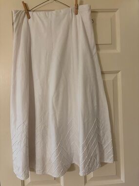 Christopher & Banks White A-Line Skirt with Chevron Hem Stitching